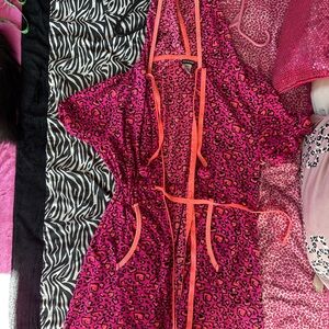 Joe Boxer Pink and Orange Leopard Print Robe